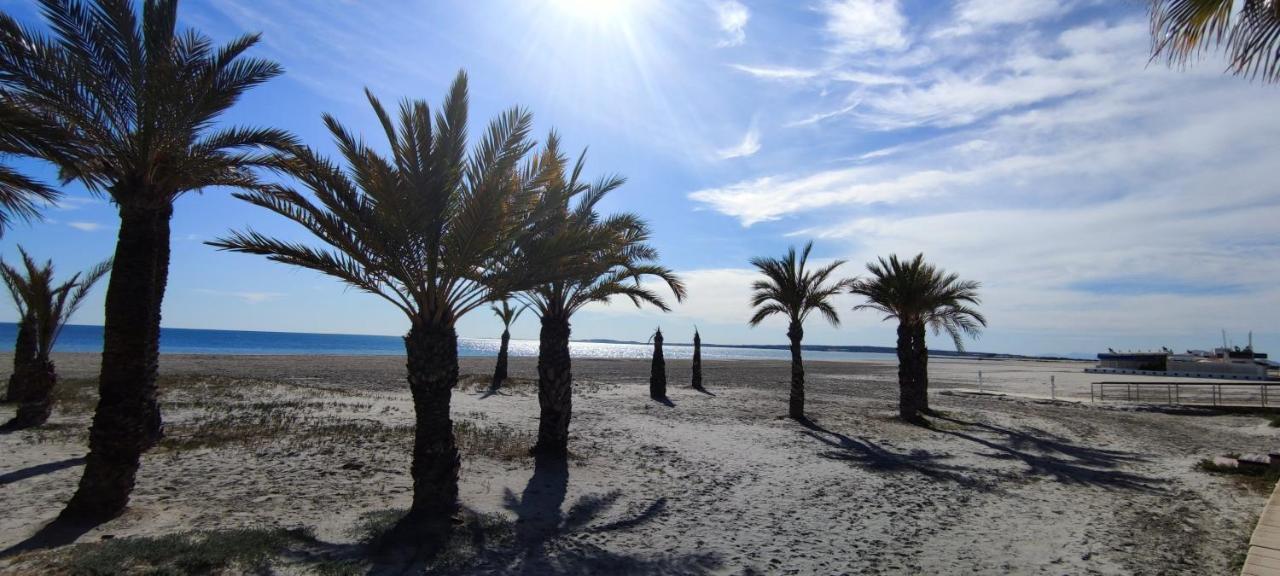 Beach Breeze Townhouse By The Beach Santa Pola Luaran gambar