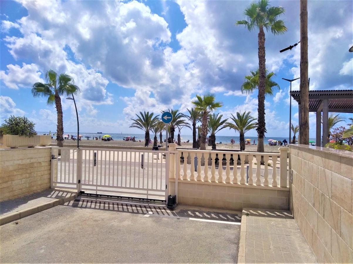 Beach Breeze Townhouse By The Beach Santa Pola Luaran gambar